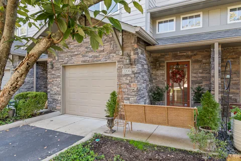 $425,000 | 320 Old Hickory Boulevard, Unit 2206, Nashville, TN 37221