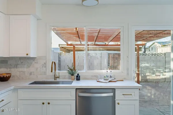 $1,500 | 4731 North 26th Lane, Phoenix, AZ 85017
