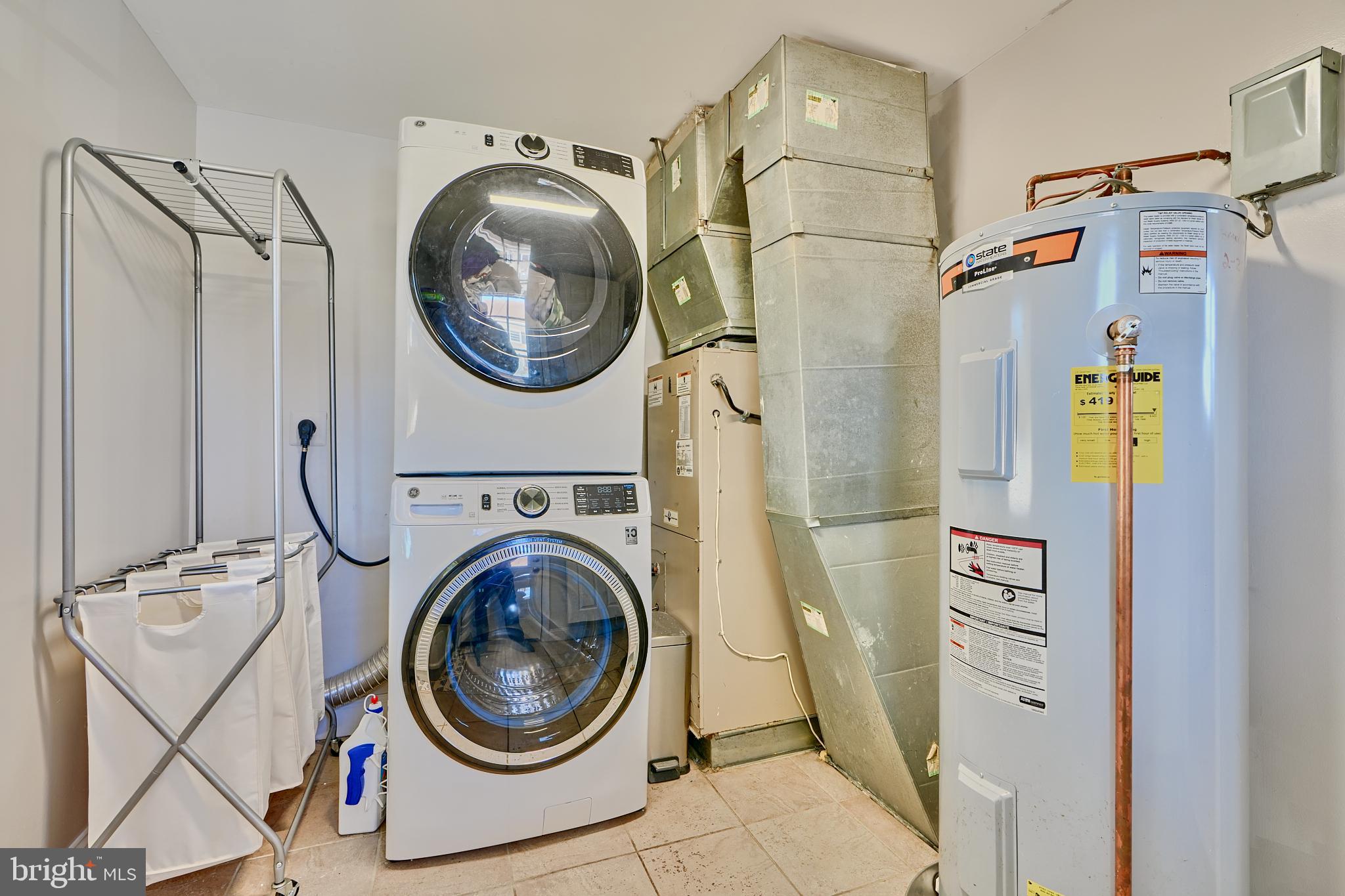 7204 Orth Road Sparrows Point, MD 21219 - Photo 19 of 29 Laundry/utility room