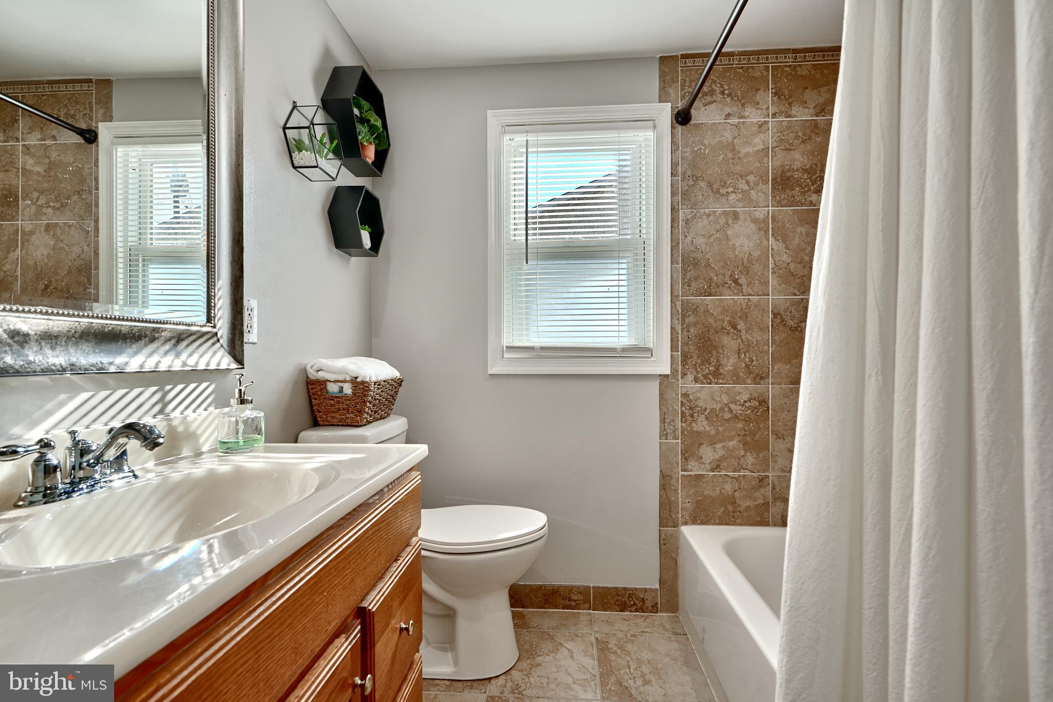 7204 Orth Road Sparrows Point, MD 21219 - Photo 28 of 29 Bathroom