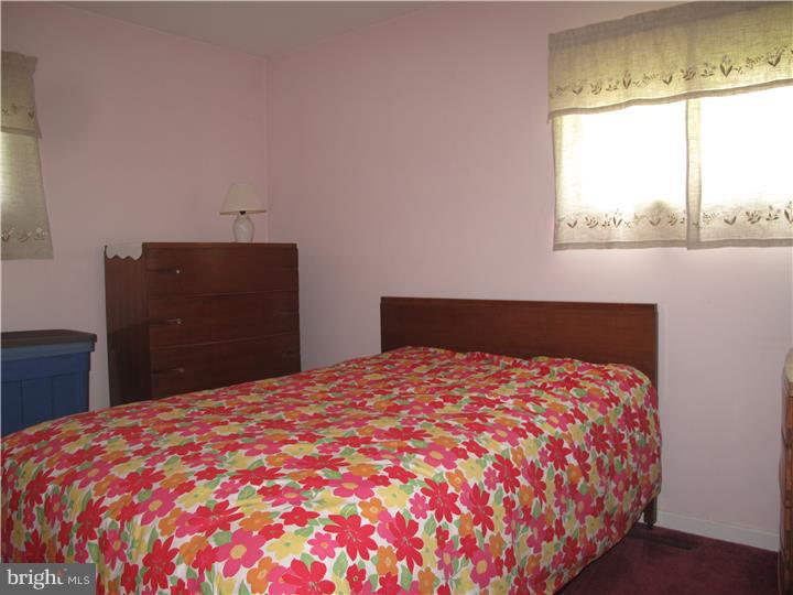 748 Locust Road Warminster, PA 18974 - Photo 12 of 18