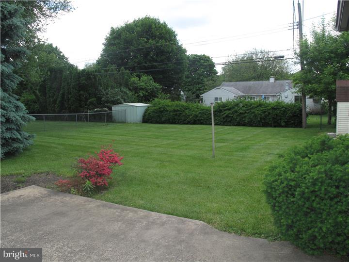 748 Locust Road Warminster, PA 18974 - Photo 17 of 18