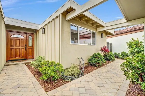 $1,195,000 | 14472 Birmingham Place, Tustin, CA 92780