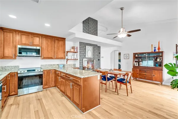 $1,195,000 | 14472 Birmingham Place, Tustin, CA 92780