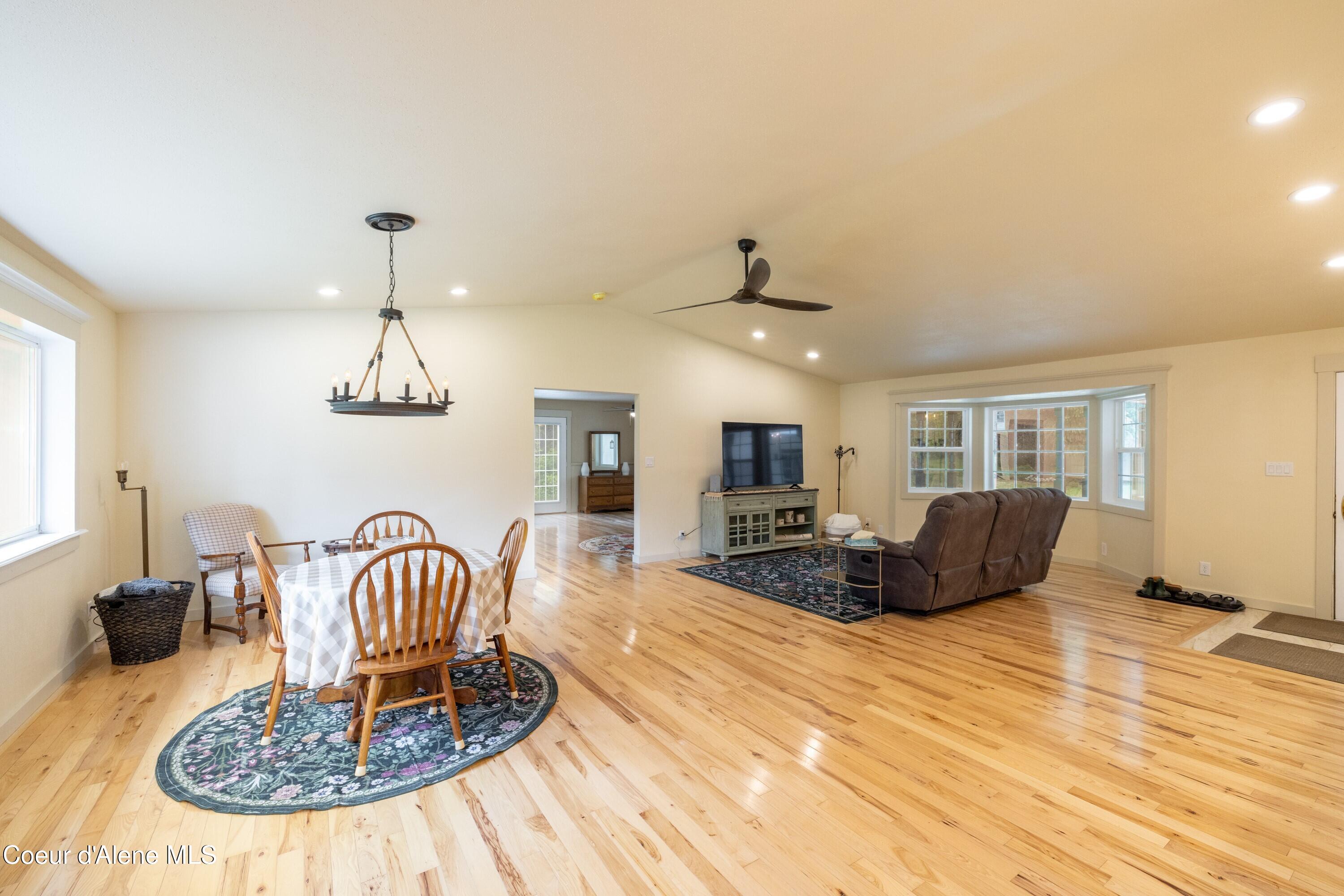 8924 East Black Bear Road Athol, ID 83801 - Photo 6 of 29 005_86609854