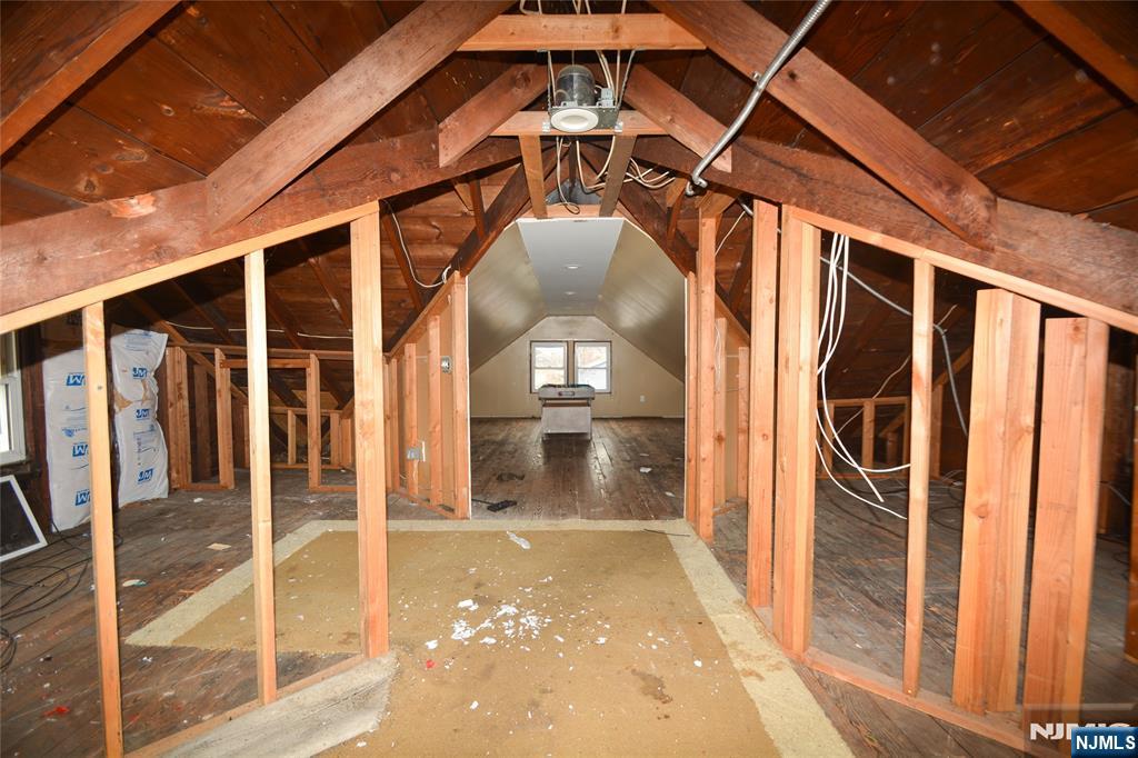 308 Hoboken Road, Unit 2 East Rutherford, NJ 07073 - Photo 15 of 18