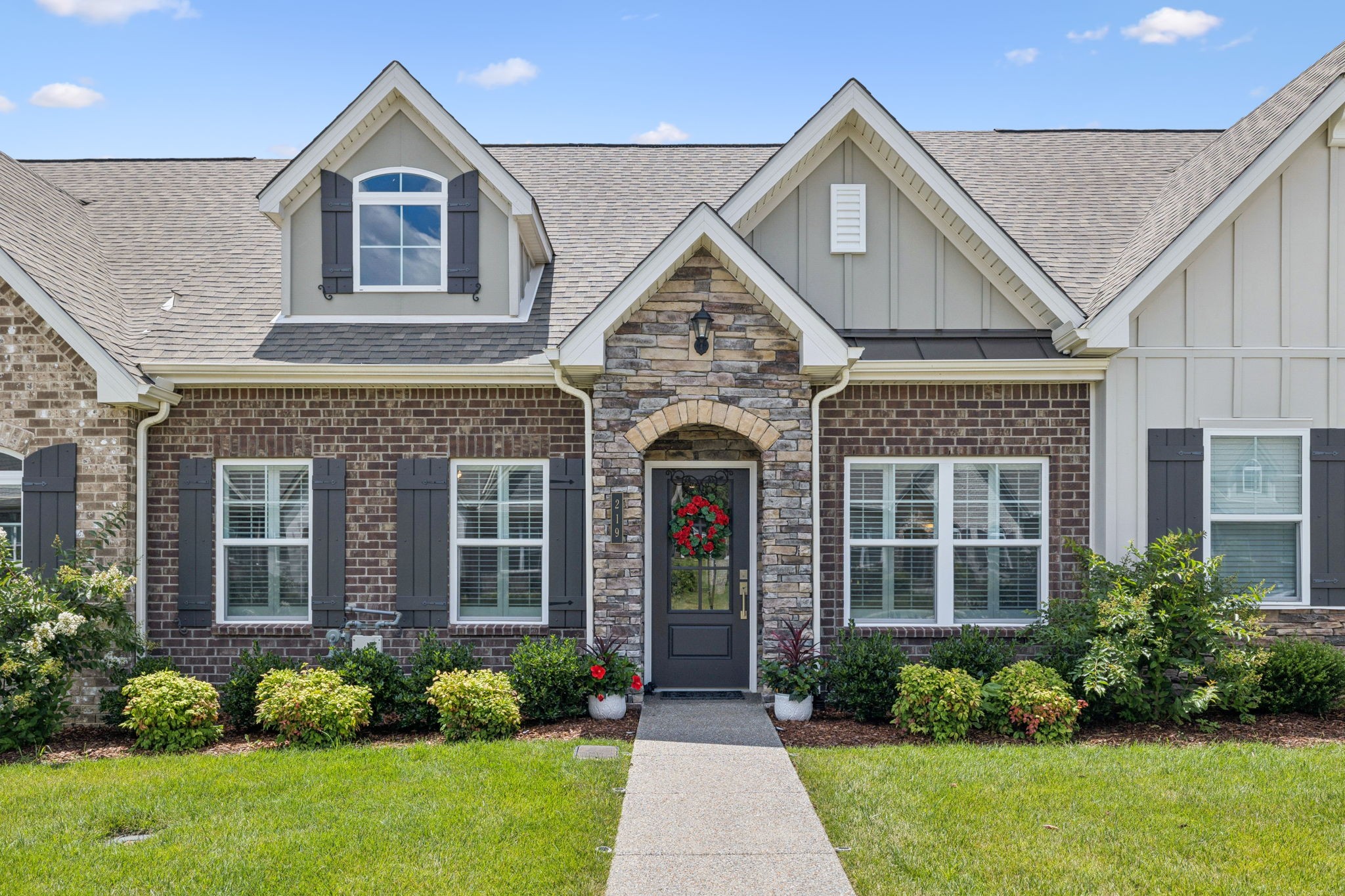 219 Cloverbrook Way Gallatin, TN 37066 - Photo 1 of 29