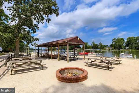 $129,900 | 24494 Blue Boulevard, Millsboro, DE 19966