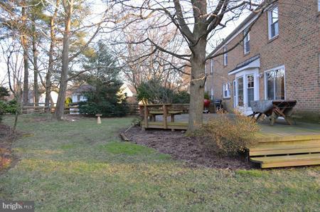 9700 Digging Road Gaithersburg, MD 20886 - Photo 6 of 27 Exterior (Rear)