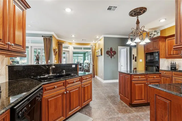 $485,900 | 2744 Acadiana Trace, Marrero, LA 70072