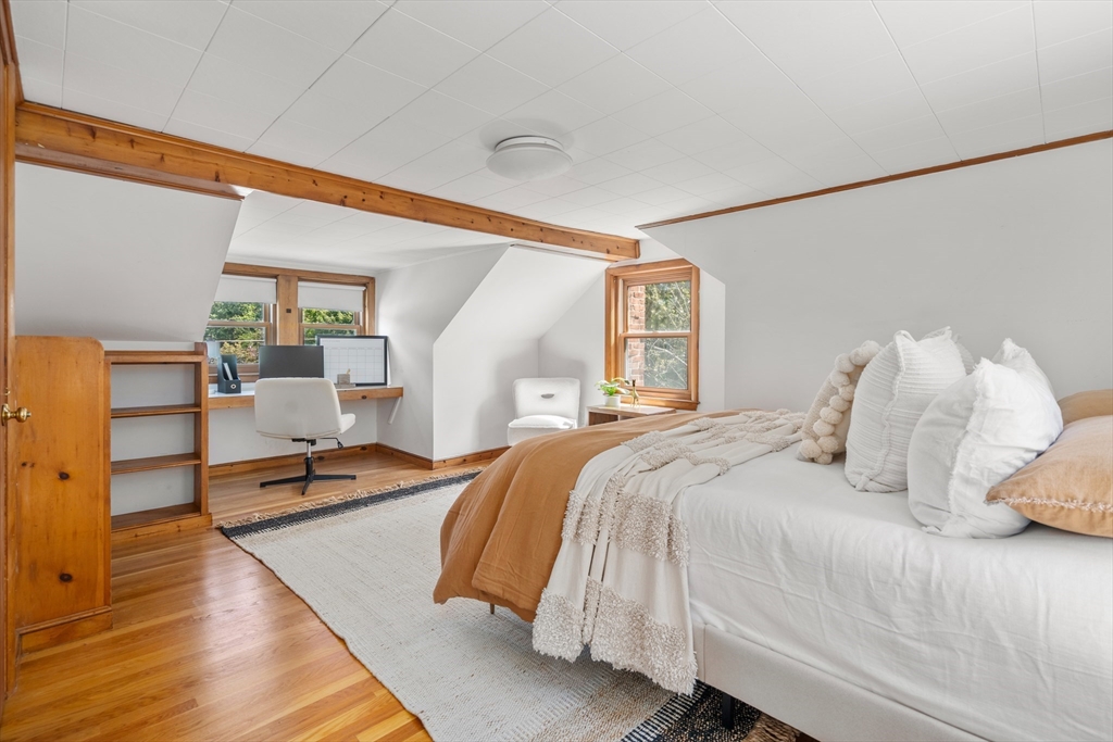 143 Howe Street Natick, MA 01760 - Photo 13 of 25 Gallery Image 13