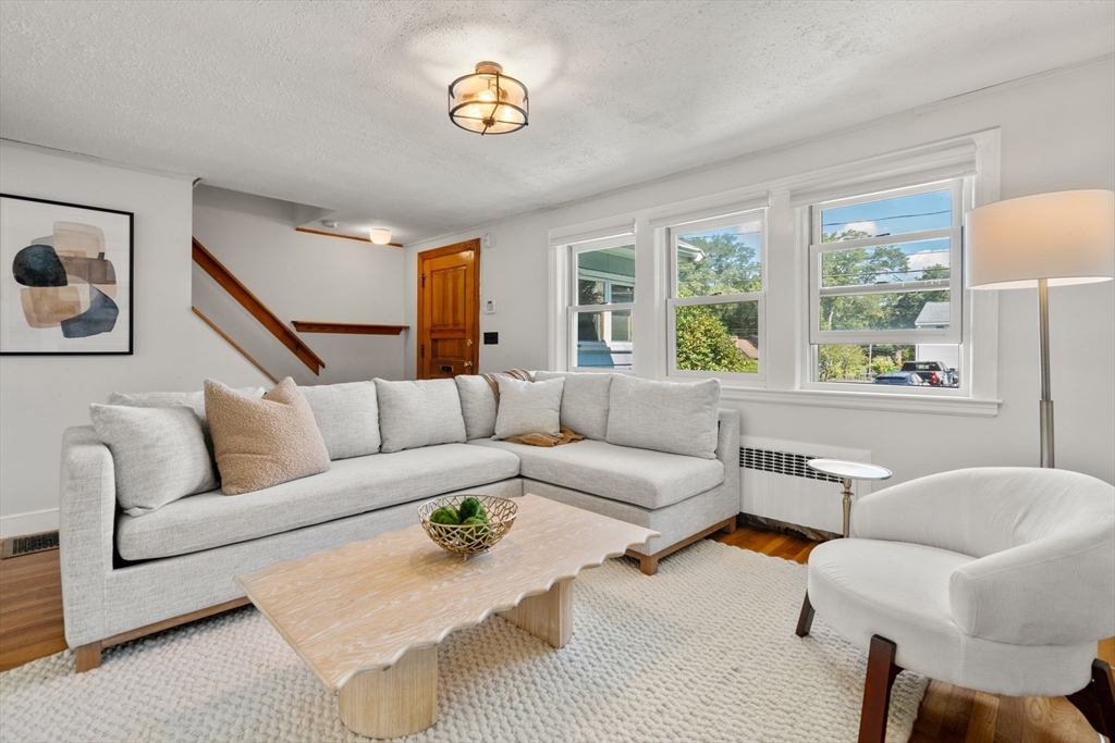143 Howe Street Natick, MA 01760 - Photo 2 of 25 Gallery Image 2