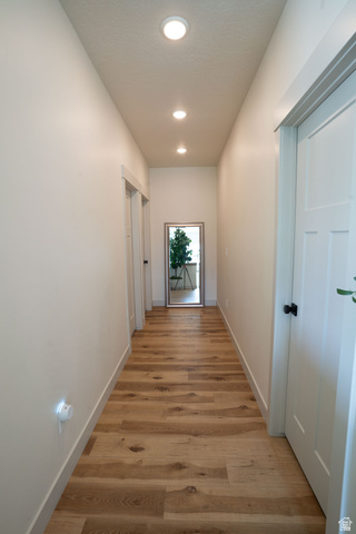 211 North 650 East Springville, UT 84663 - Photo 27 of 58 Hallway to bedroom 2 and 3