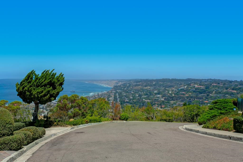 7472 Caminito Rialto La Jolla, CA 92037 - Photo 24 of 25