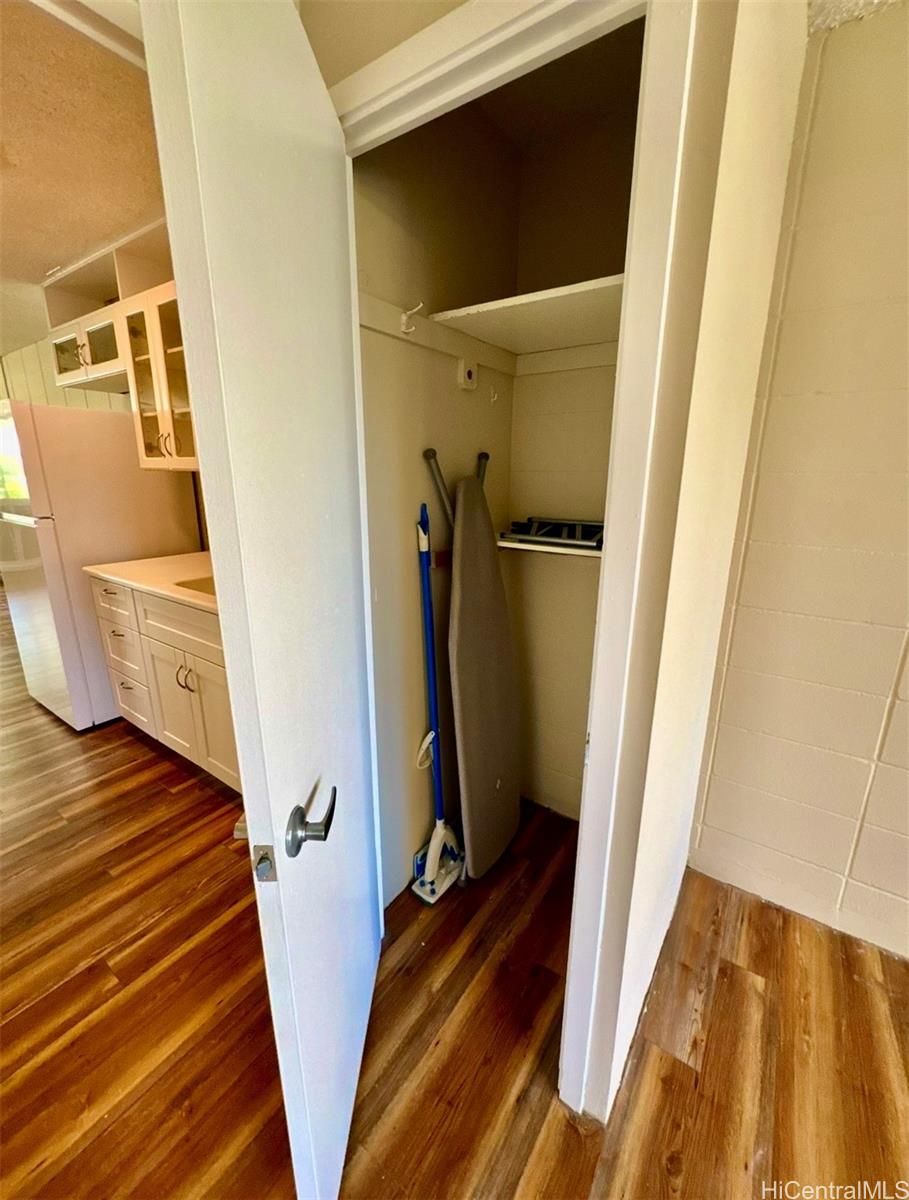 425 Ena Road, Unit 302B Honolulu, HI 96815 - Photo 14 of 25
