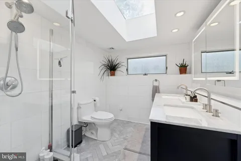 $1,200,000 | 1216-18 Panama Street, Philadelphia, PA 19107
