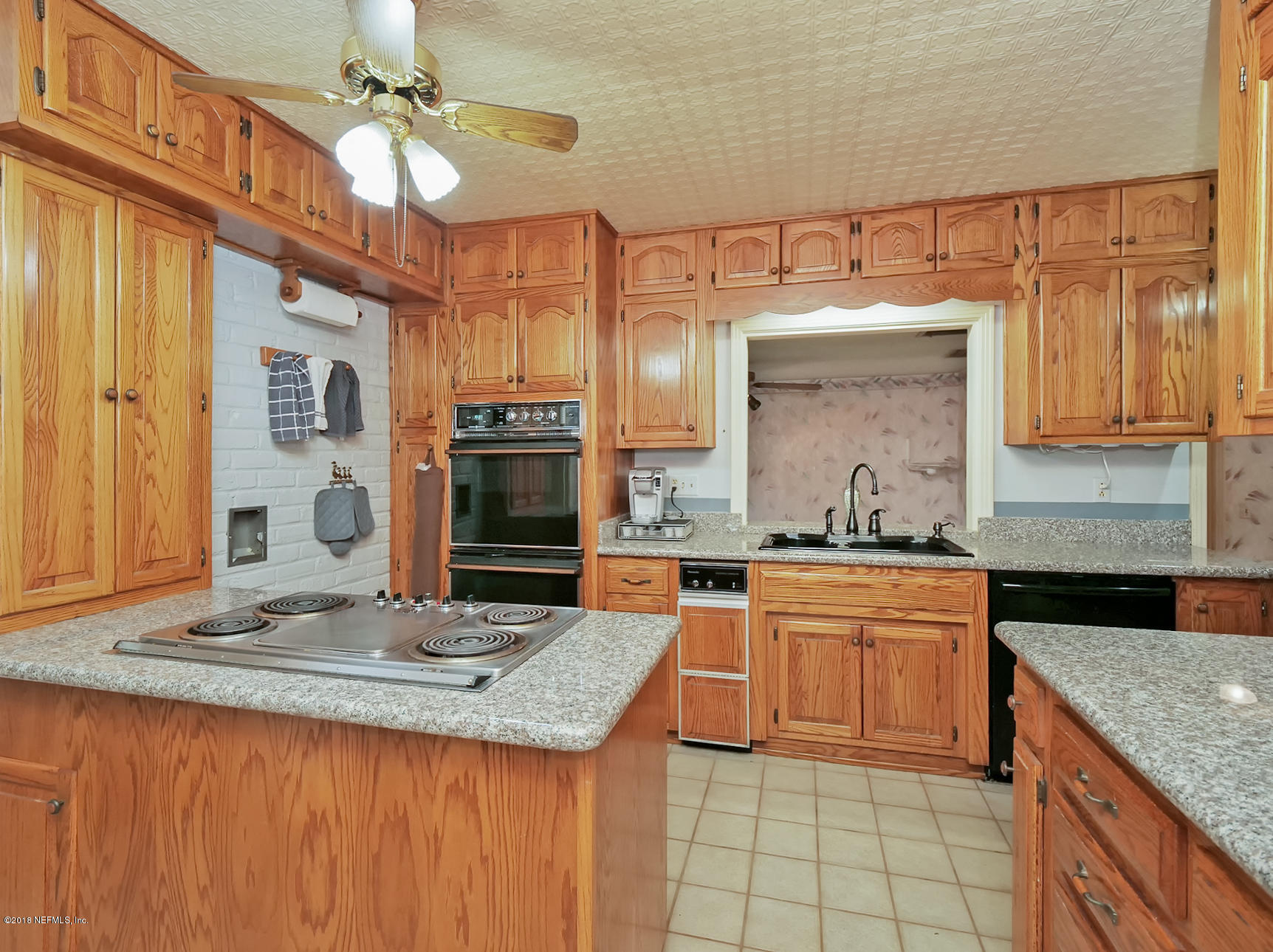 5028 River Point Road Jacksonville, FL 32207 - Photo 17 of 55 Kitchen