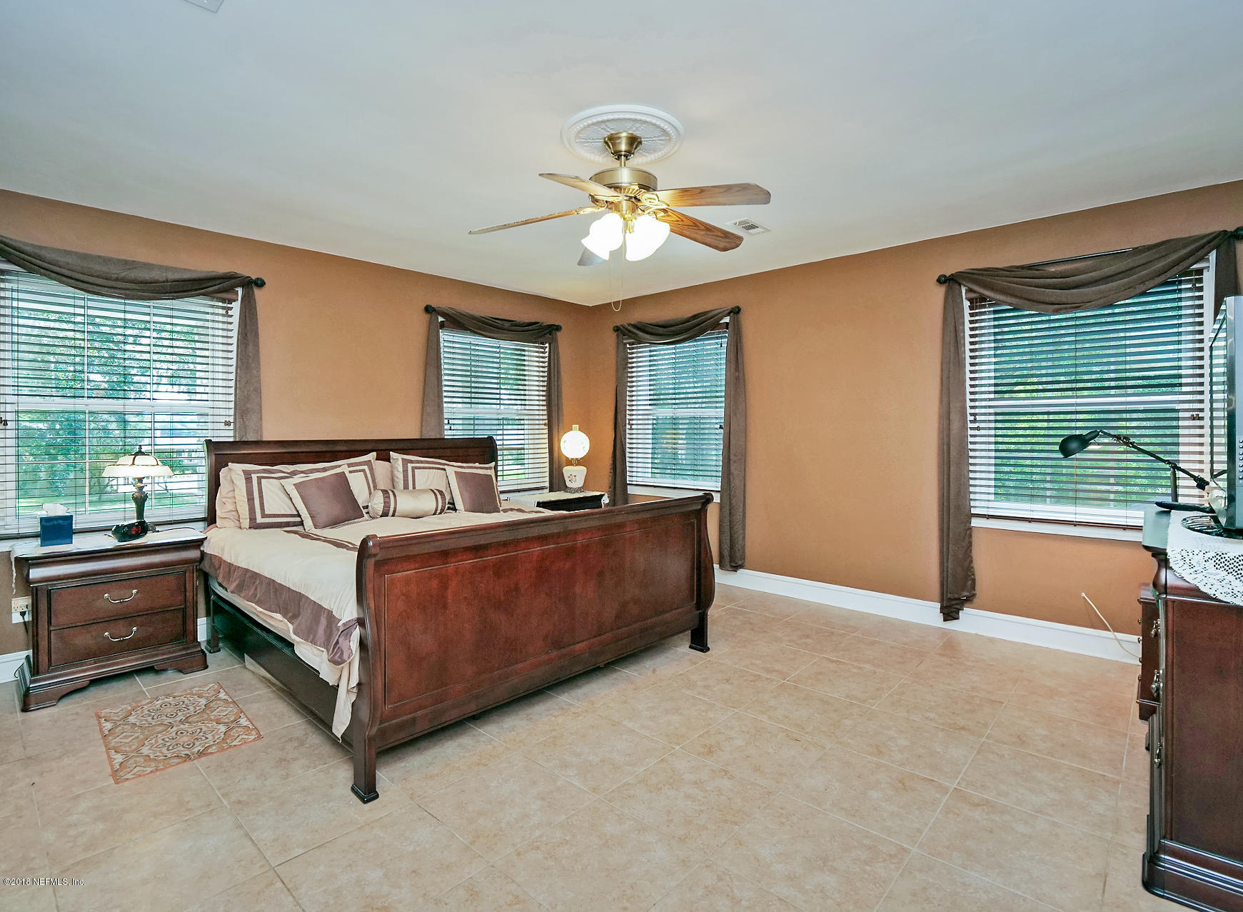 5028 River Point Road Jacksonville, FL 32207 - Photo 35 of 55 Large Master Bedroom