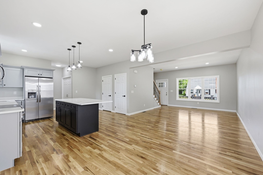 30 Goldenrod Street Springfield, MA 01109 - Photo 12 of 38