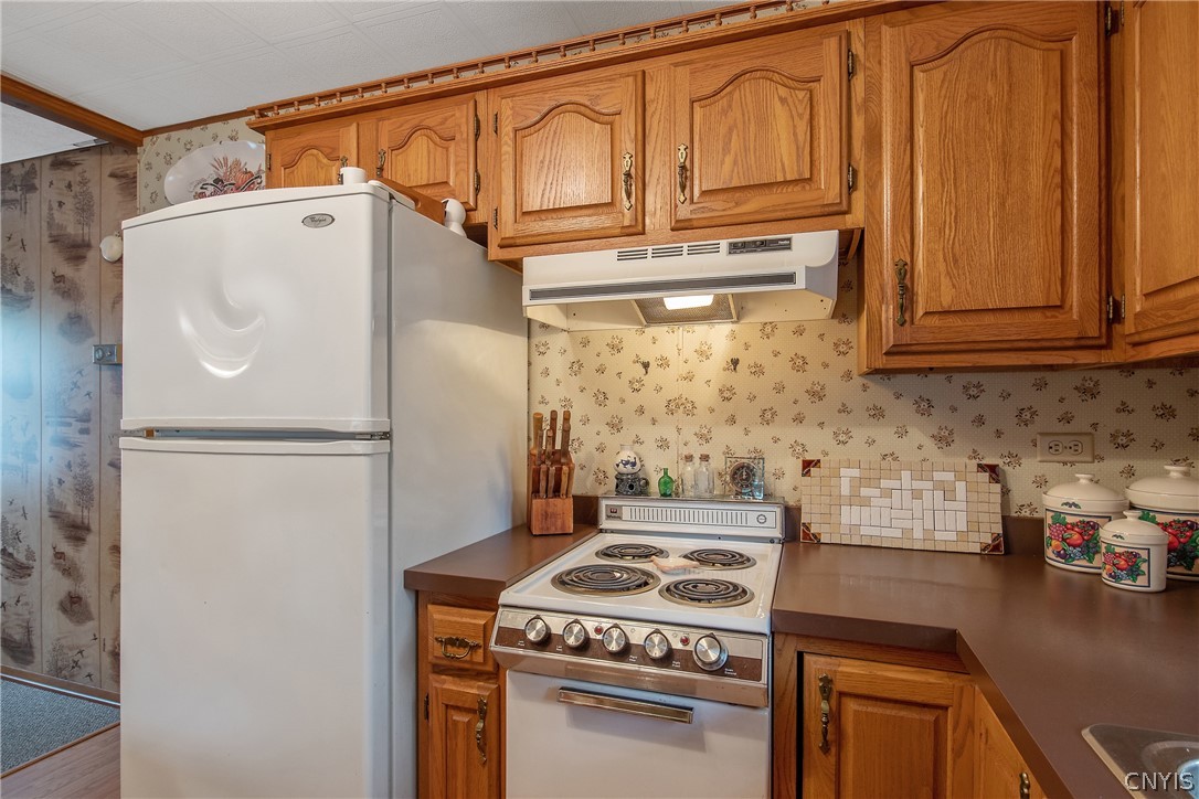 6781 Miller Road Verona, NY 13162 - Photo 8 of 28