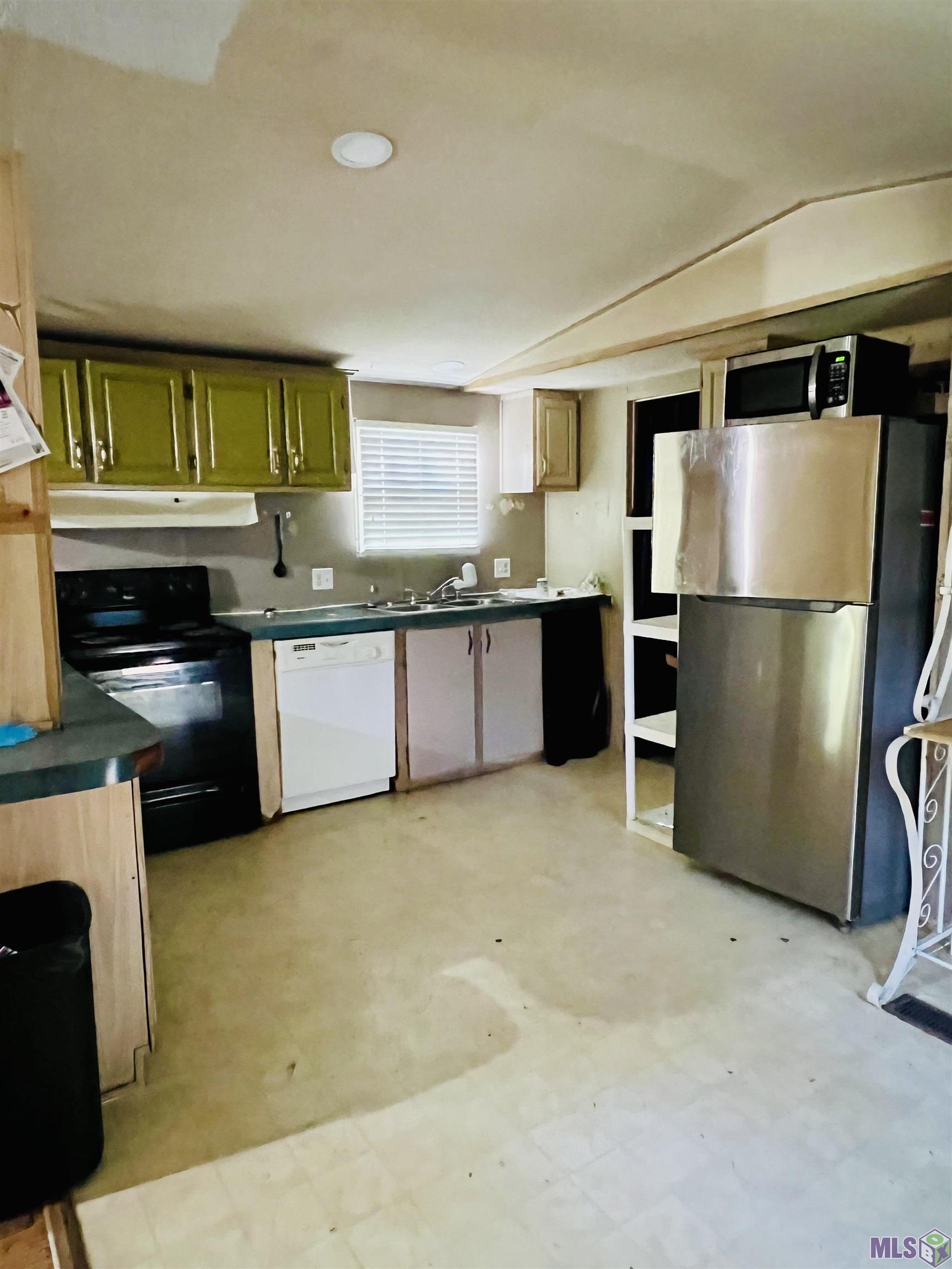 4818 Edgen Avenue Slaughter, LA 70777 - Photo 2 of 6