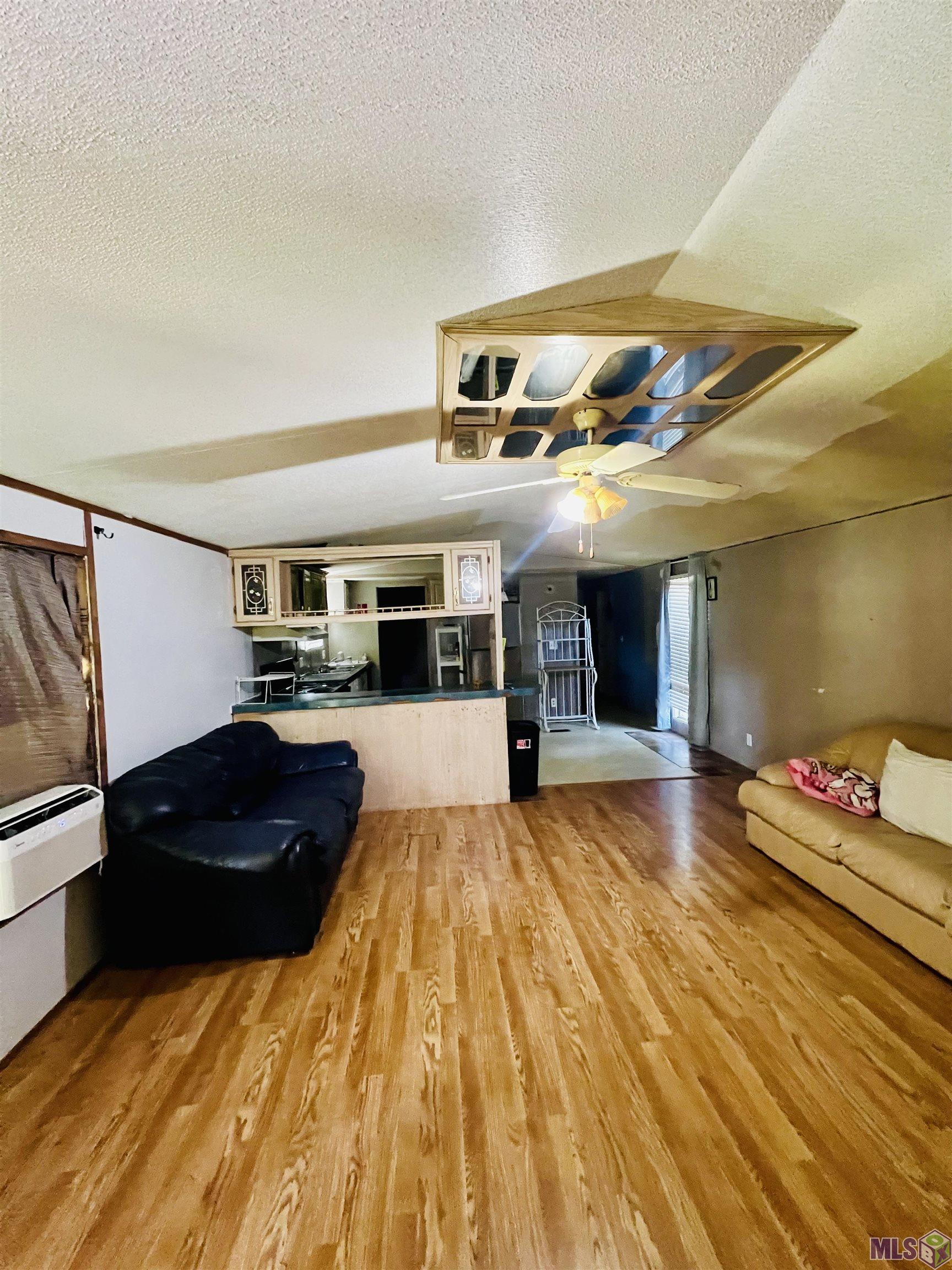 4818 Edgen Avenue Slaughter, LA 70777 - Photo 3 of 6