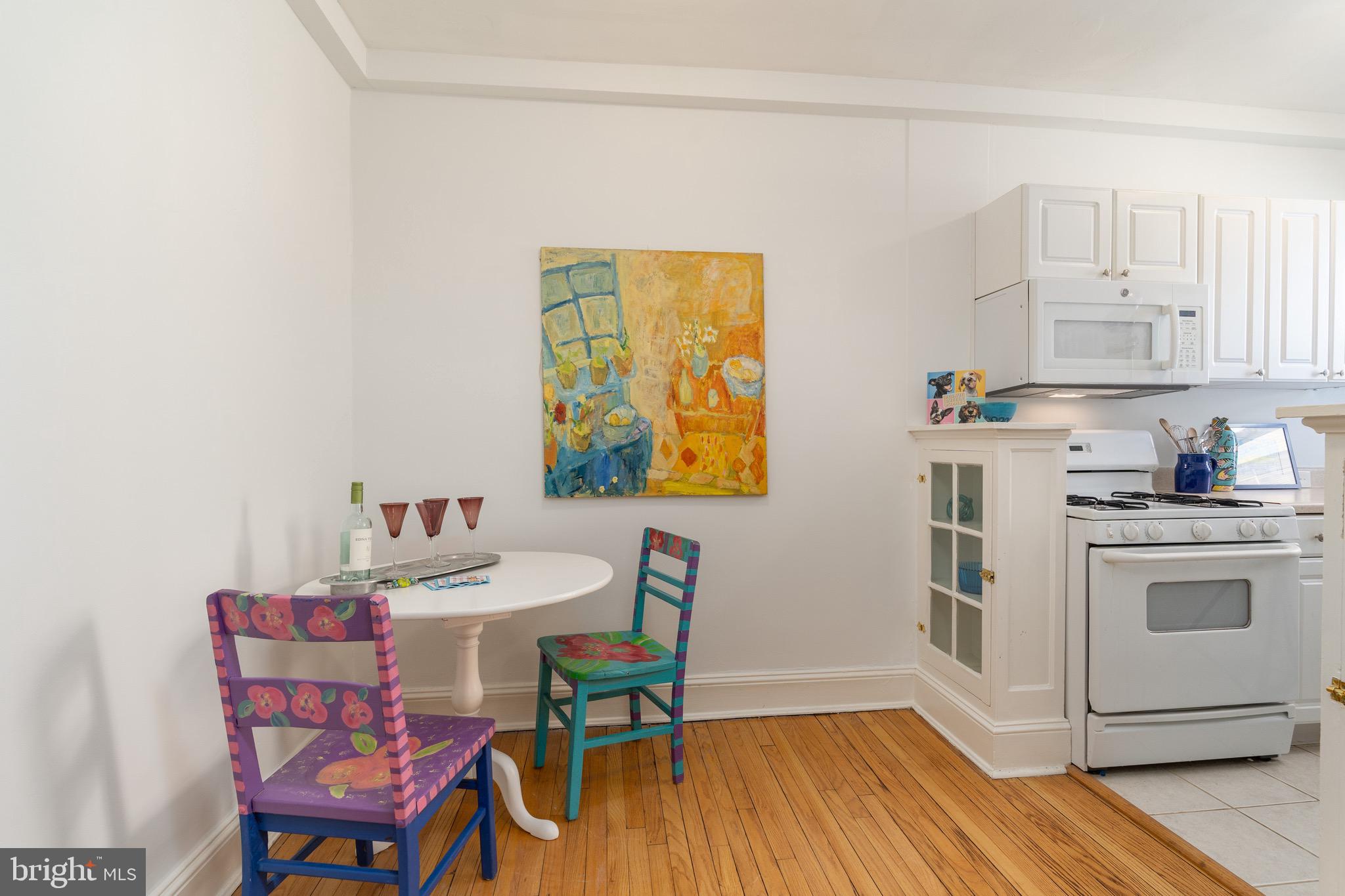 1954 Columbia Road Northwest, Unit 707 Washington, DC 20009 - Photo 11 of 20 Kitchen