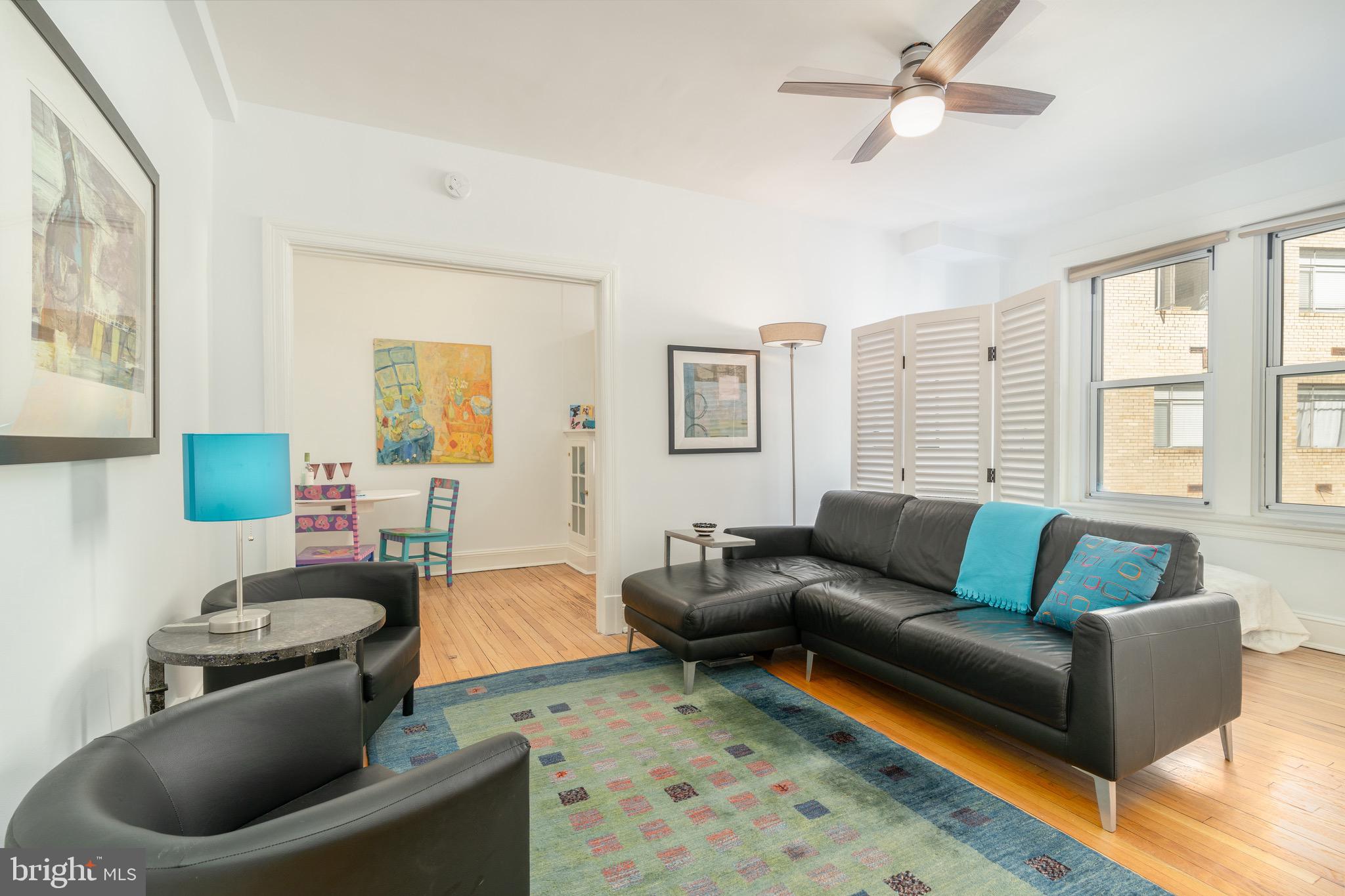 1954 Columbia Road Northwest, Unit 707 Washington, DC 20009 - Photo 3 of 20 Living area