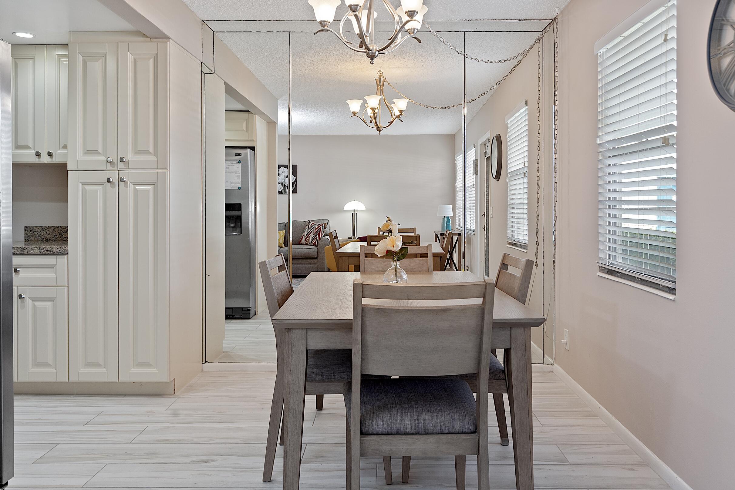 1032 Lincoln B Boca Raton, FL 33434 - Photo 11 of 45 1032 Lincoln B - -065