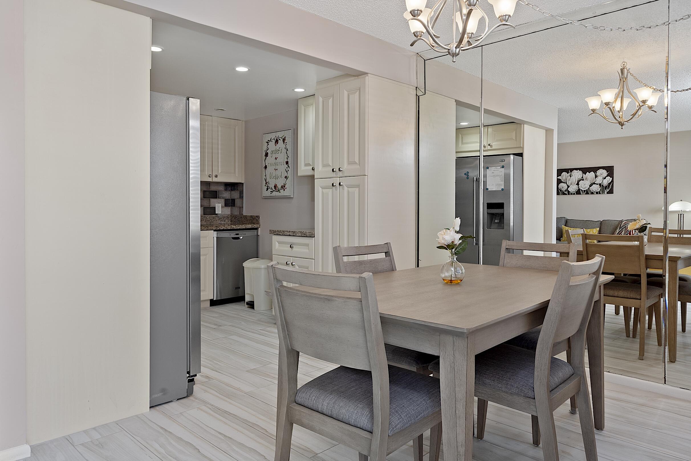 1032 Lincoln B Boca Raton, FL 33434 - Photo 12 of 45 1032 Lincoln B - -064