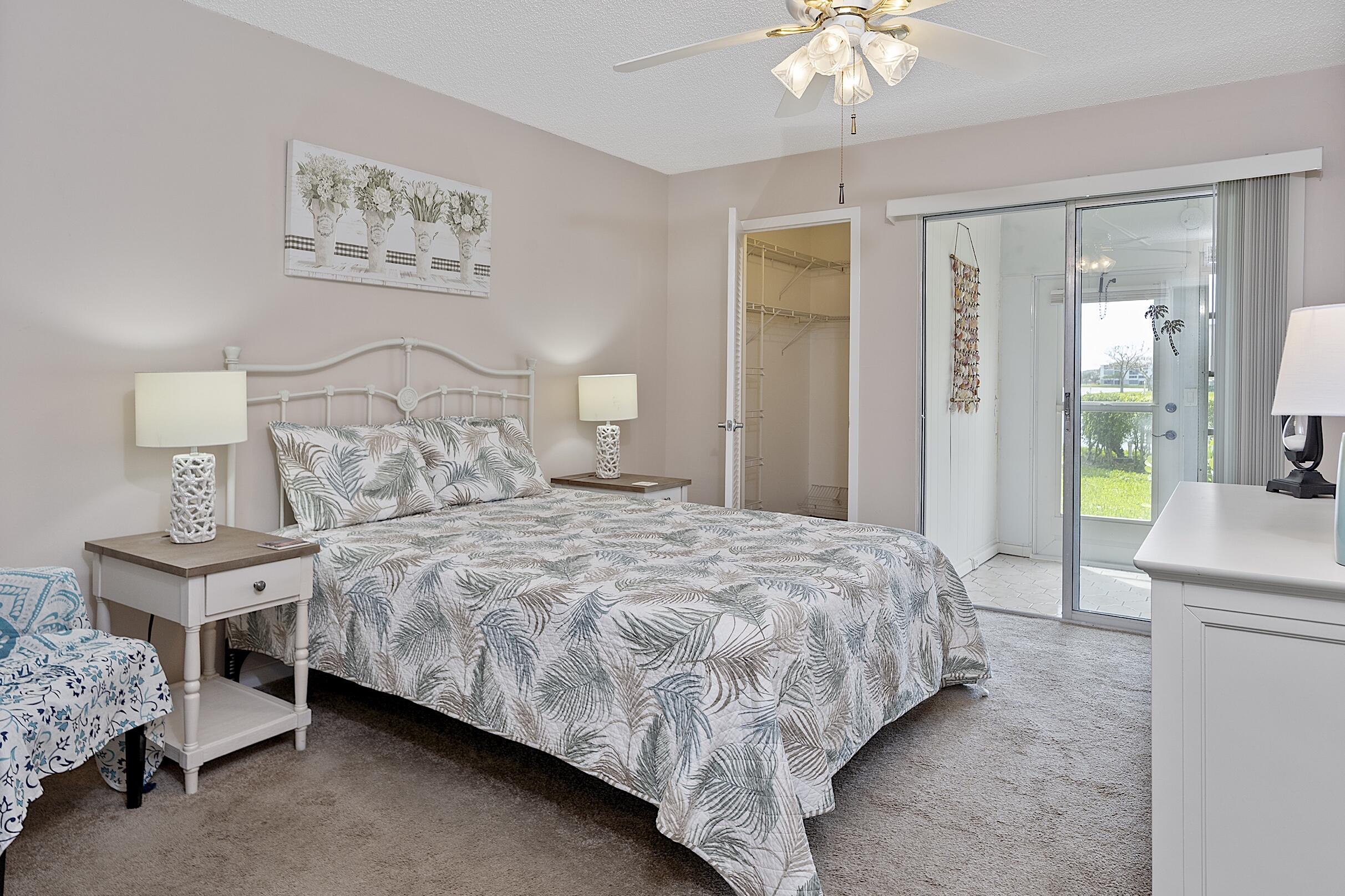 1032 Lincoln B Boca Raton, FL 33434 - Photo 18 of 45 1032 Lincoln B - -078