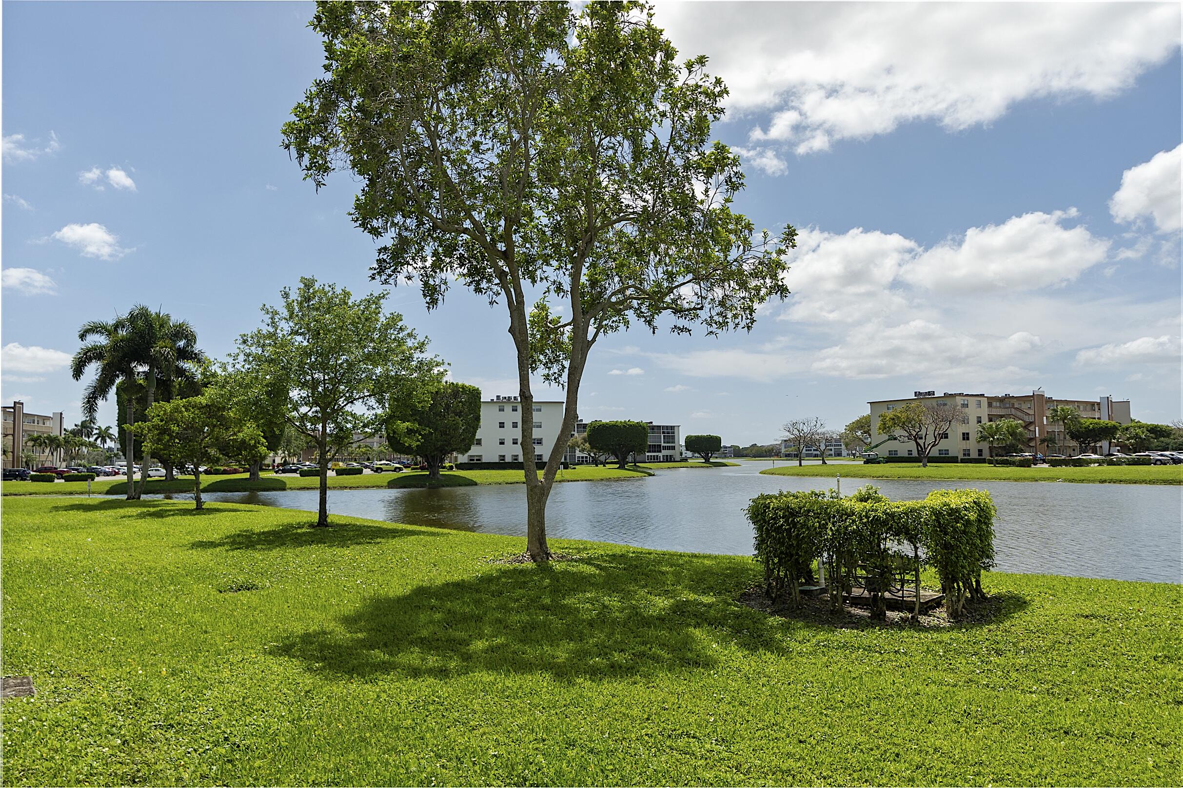 1032 Lincoln B Boca Raton, FL 33434 - Photo 30 of 45 1032 Lincoln B - -092