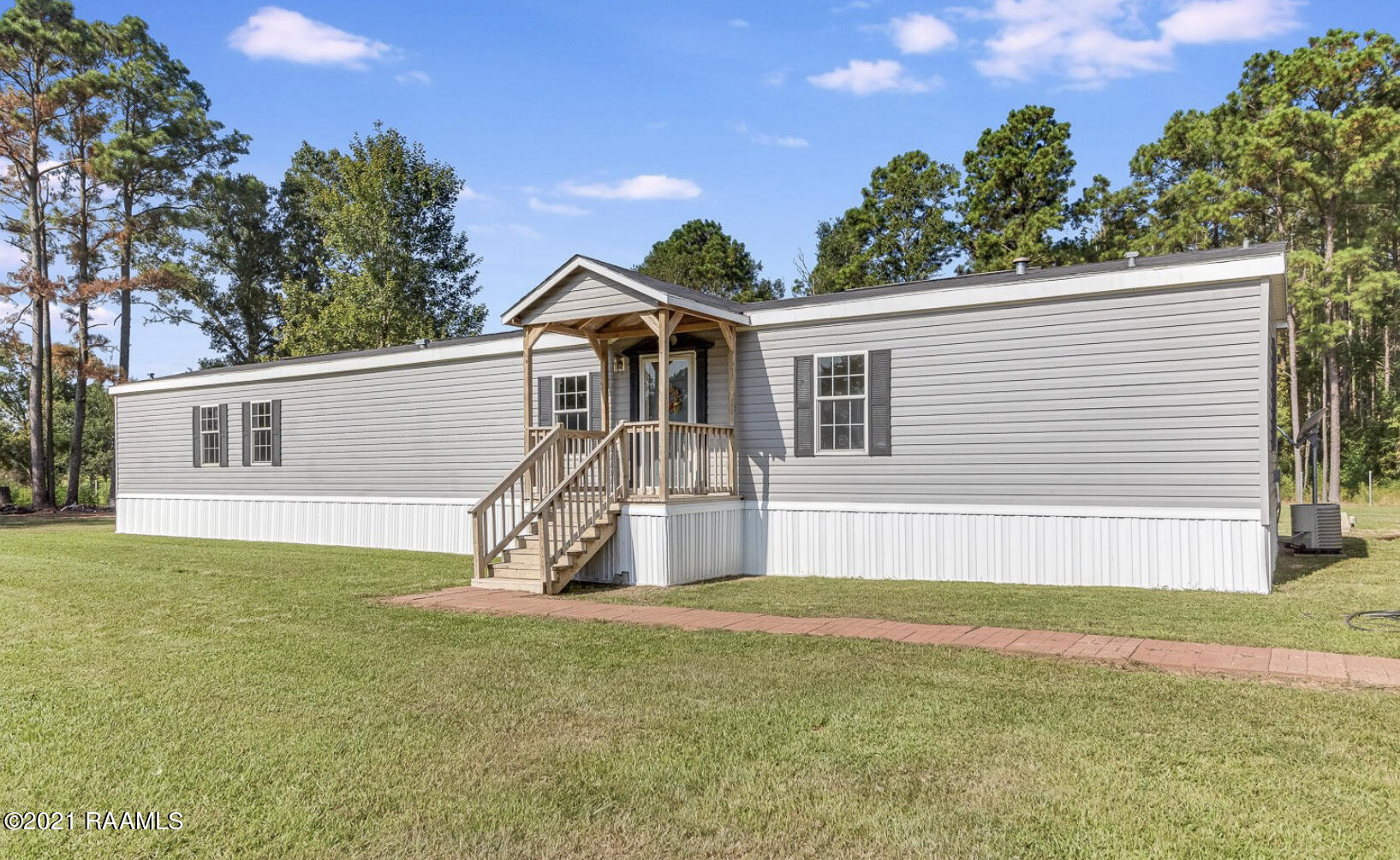 209 Accordian Road Eunice, LA 70535 - Photo 4 of 23 IMG_0869