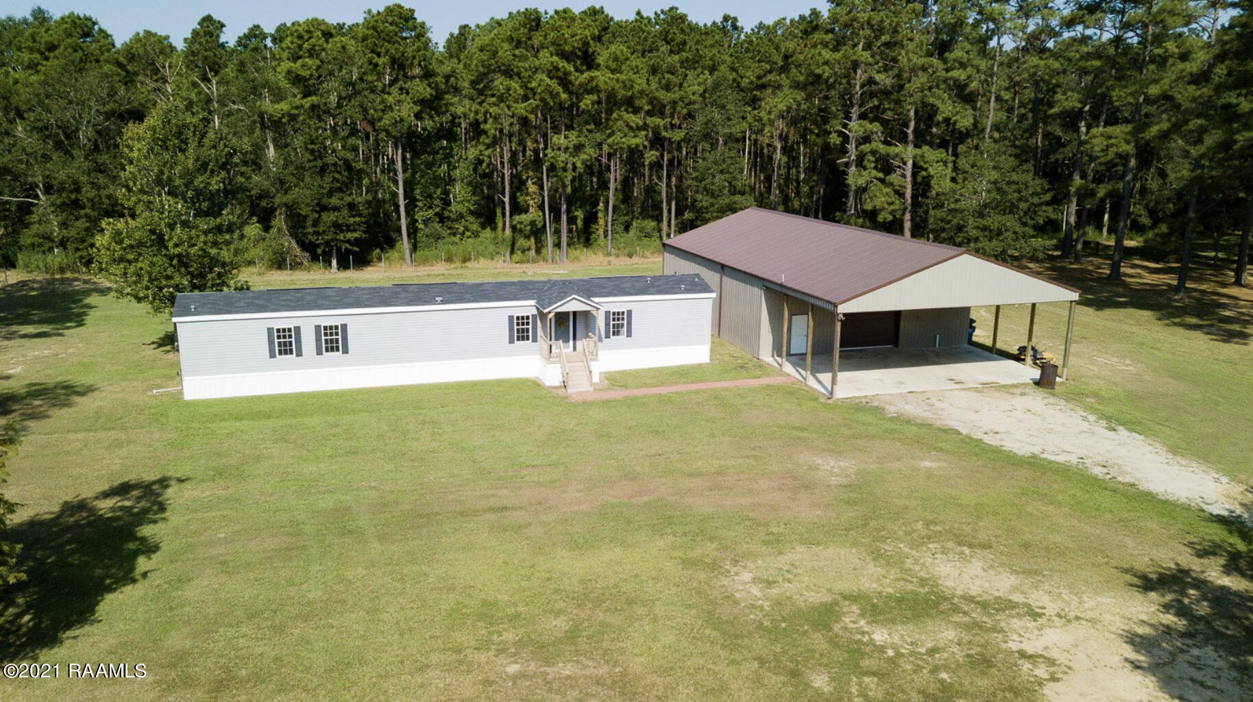 209 Accordian Road Eunice, LA 70535 - Photo 6 of 23 IMG_0853