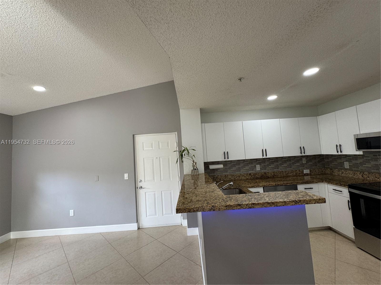 2133 Renaissance Boulevard, Unit 307 Miramar, FL 33025 - Photo 7 of 30