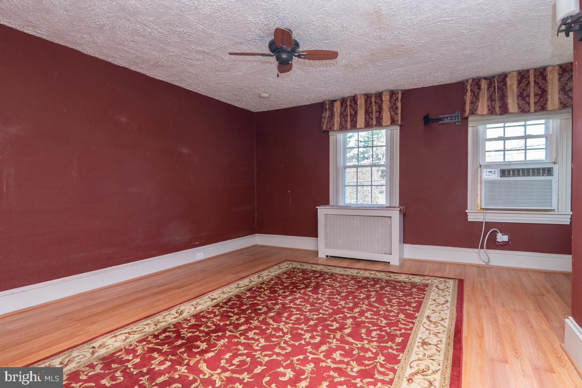 48 Delaware Avenue Dover, DE 19901 - Photo 23 of 46