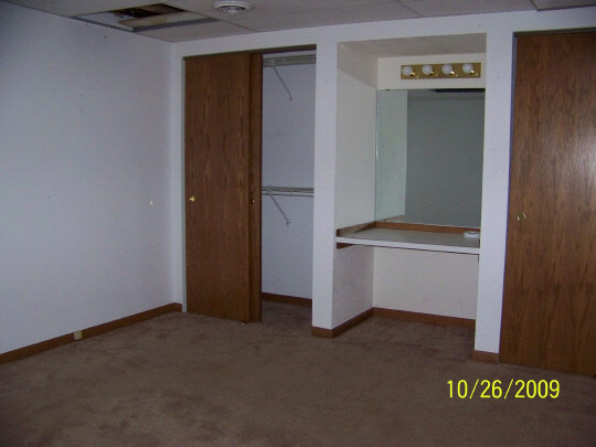 7663 East Rockton Road Roscoe, IL 61073 - Photo 7 of 10 a view of an empty room