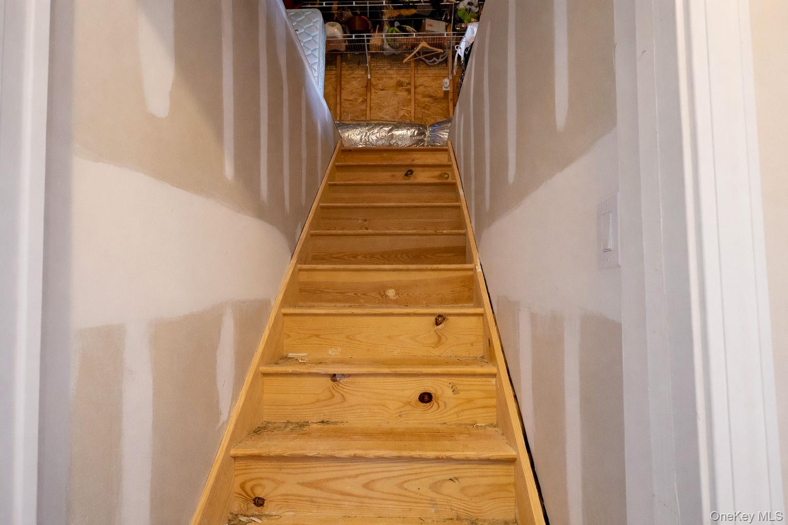 9 Mt Ridge Court Monroe, NY 10950 - Photo 42 of 49 a view of entryway