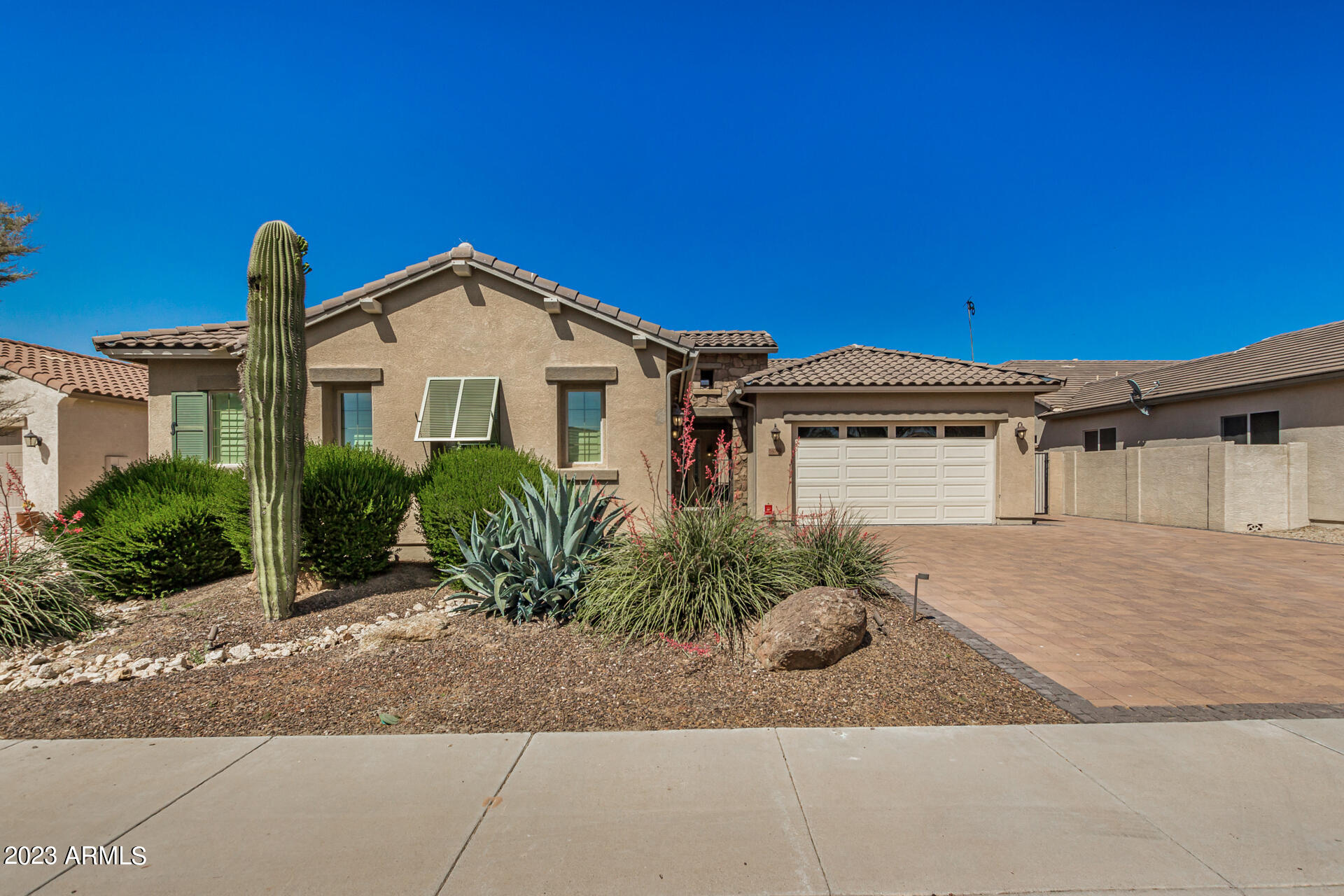 16096 West Berkeley Road Goodyear, AZ 85395 - Photo 6 of 29 02 - Berkeley
