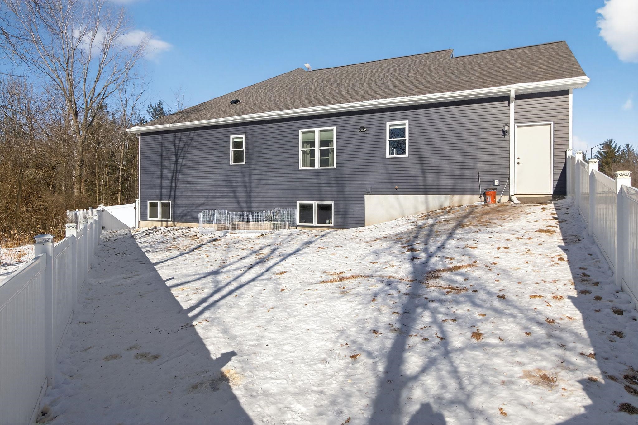 631 Fiddlehead Court Green Lake, WI 54941 - Photo 39 of 60