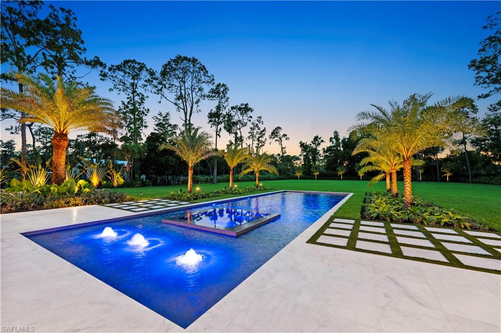 191 29th Street Southwest Naples, FL 34117 - Photo 30 of 41