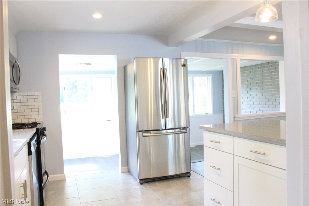 5444 East Heisley Road Mentor, OH 44060 - Photo 2 of 24 Gallery Image 2