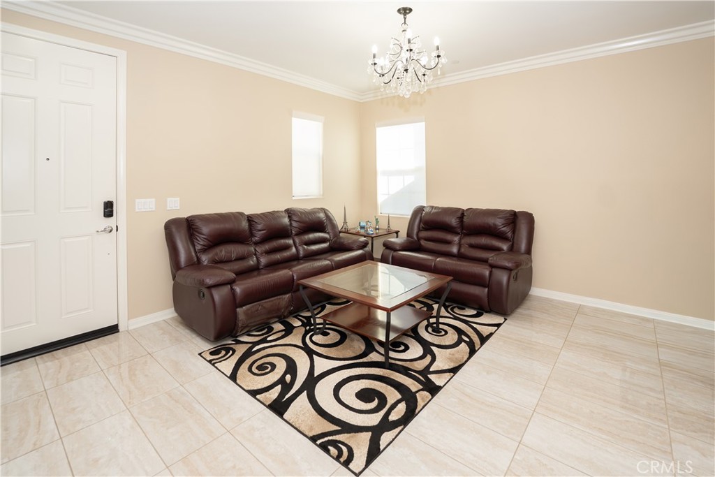 21047 Iron Rail Drive Riverside, CA 92507 - Photo 5 of 62