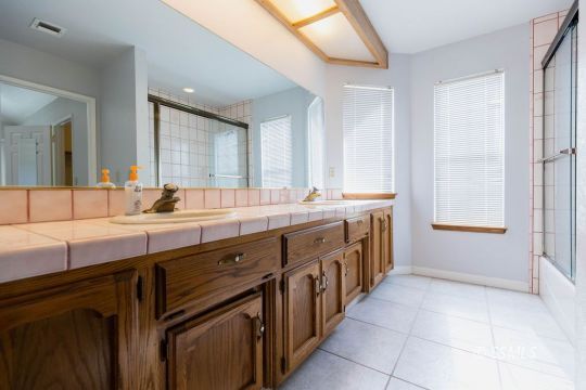901 North Sol Court Ridgecrest, CA 93555 - Photo 18 of 35