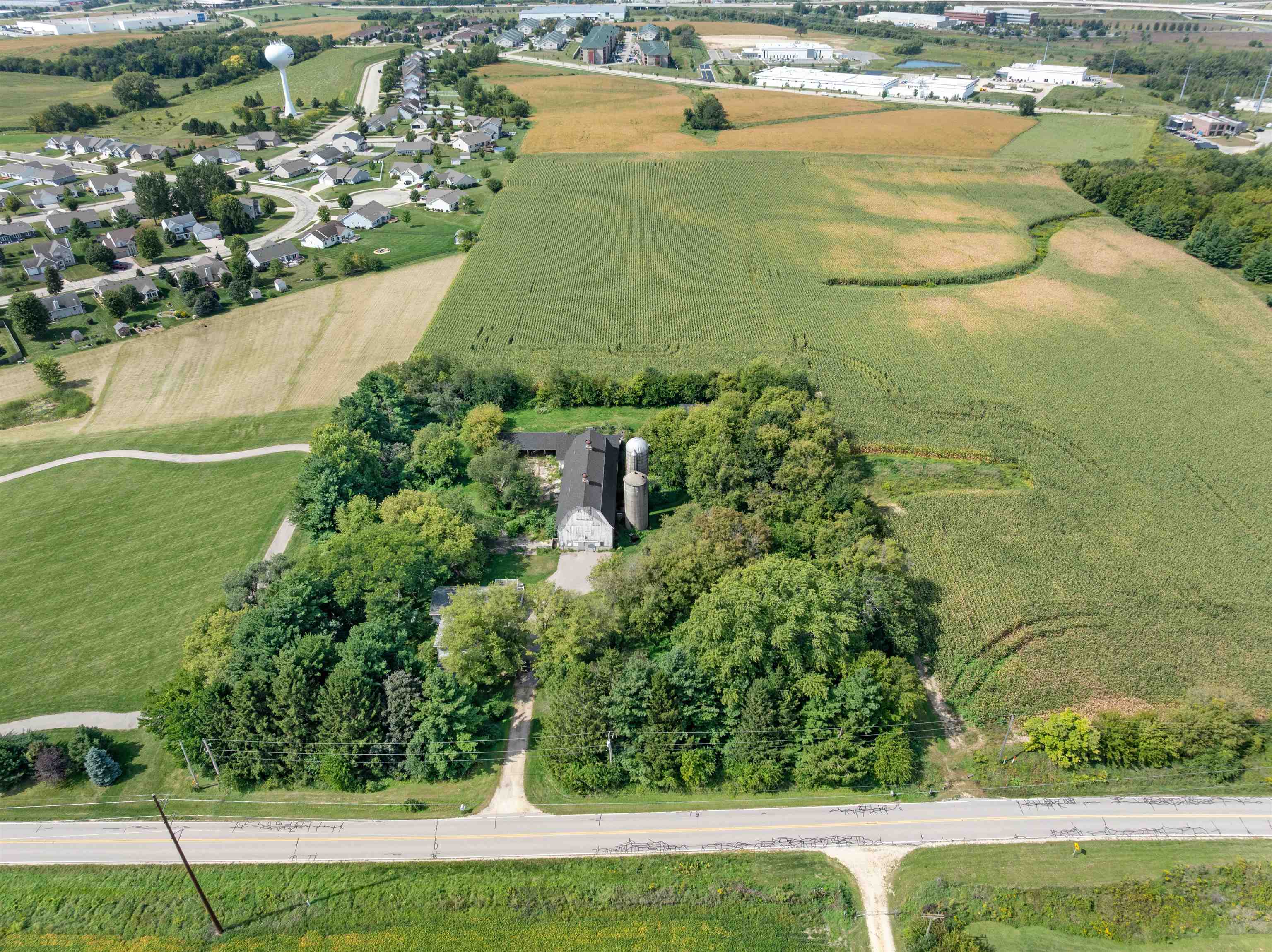 1610 South Turtle Town Hall Road Beloit, WI 53511 - Photo 35 of 50 an aerial view of ocean with green space