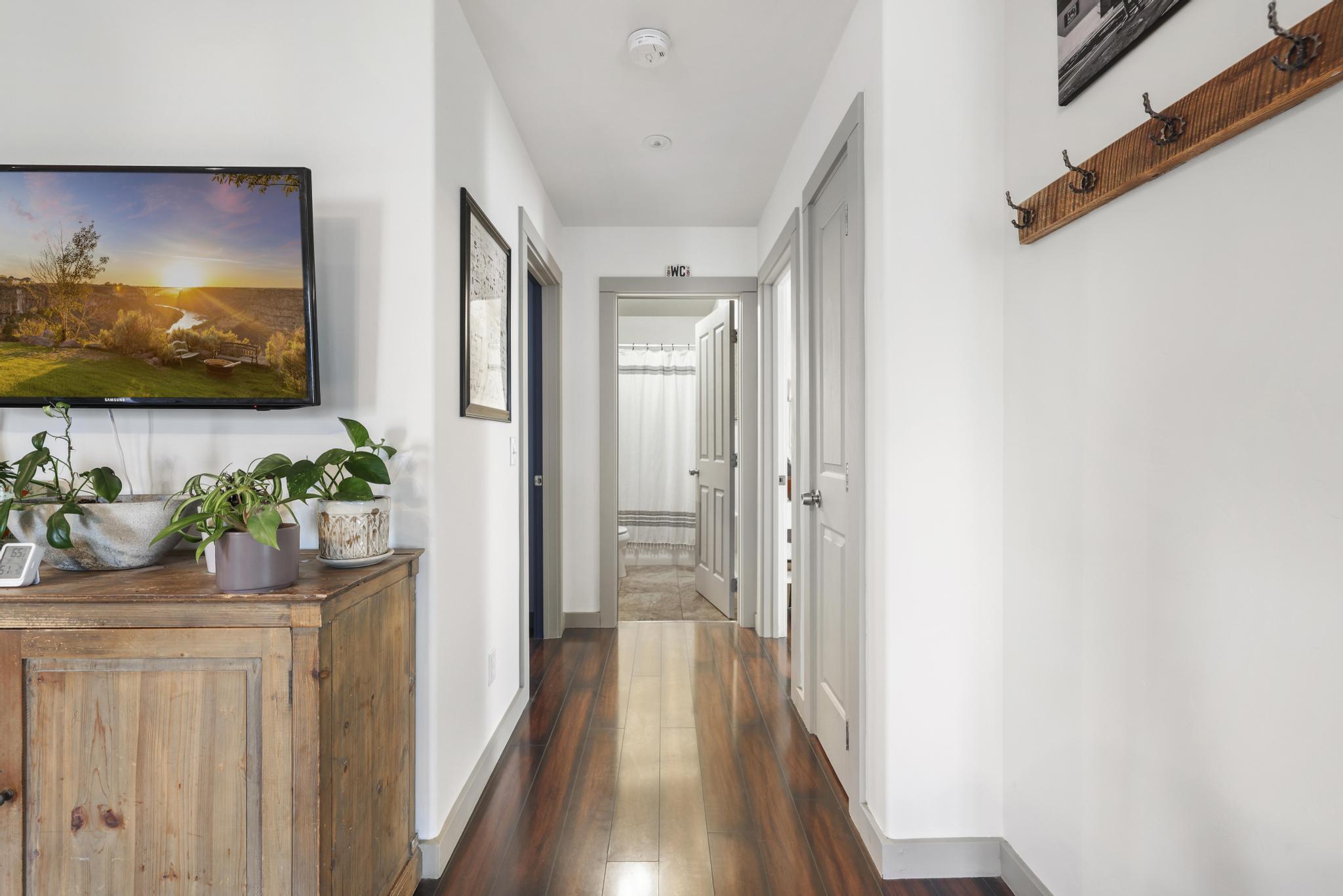 109 Agave Place Hailey, ID 83333 - Photo 15 of 19 Hallway