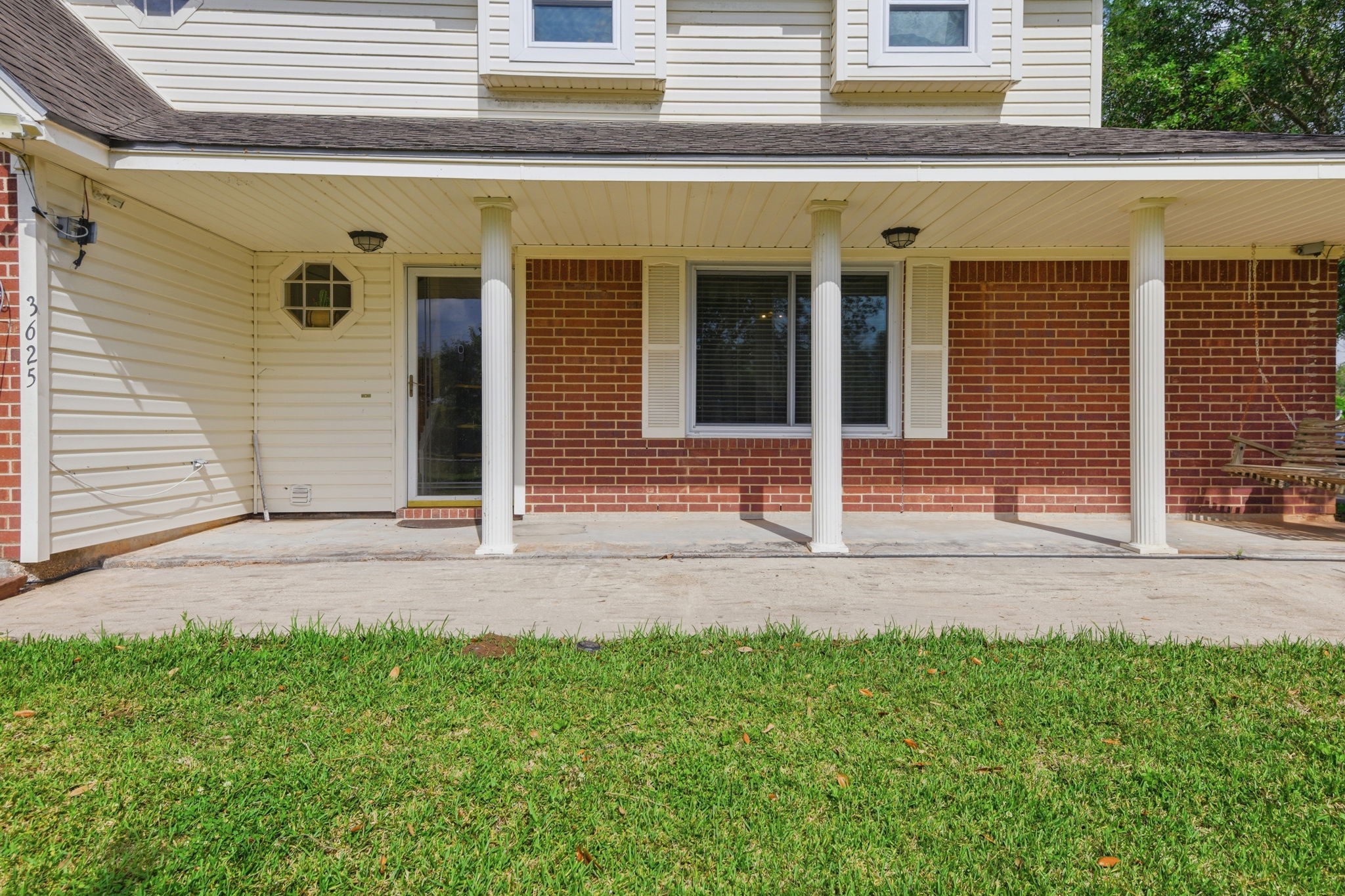 3625 County Road 36 Angleton, TX 77515 - Photo 20 of 25 Front Porch