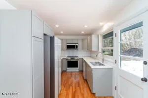 $359,500 | 100 Autumn Drive, North Adams, MA 01247