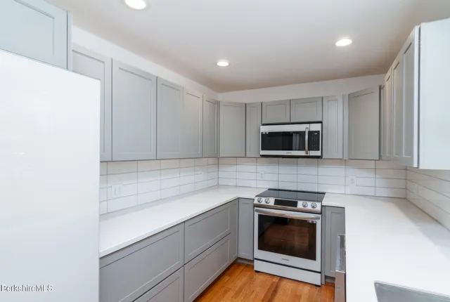 $359,500 | 100 Autumn Drive, North Adams, MA 01247