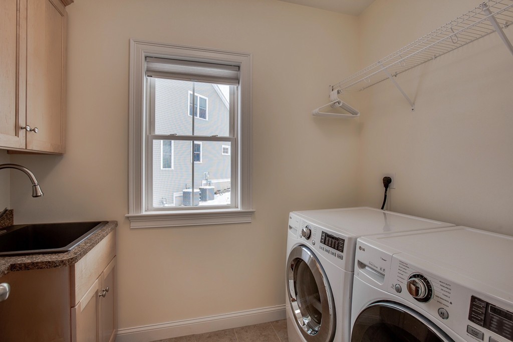 1 Cranberry Circle, Unit 1 Upton, MA 01568 - Photo 23 of 41